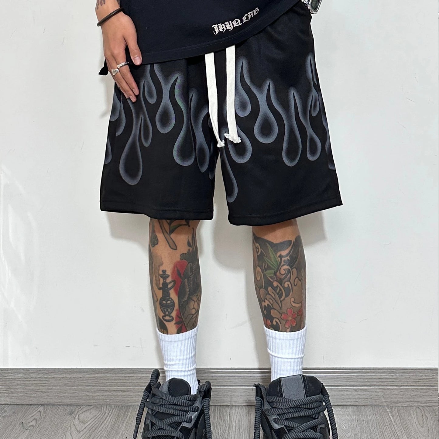 American Men's Sports Shorts Summer Hip Hop High Street Flame Graphic Shorts Fashionable Men's Clothing Loose Oversized Pants